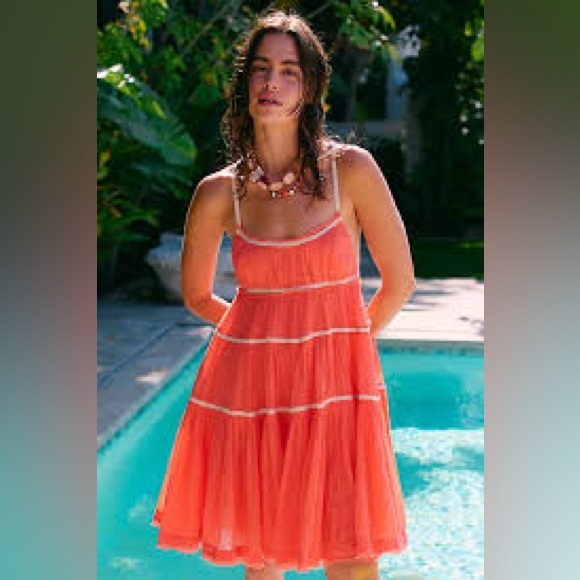 Free People Dresses & Skirts - FREE PEOPLE Isla Midi 
small 
Mimosa Flower-color
NWT
POCKETS
100% Cotton